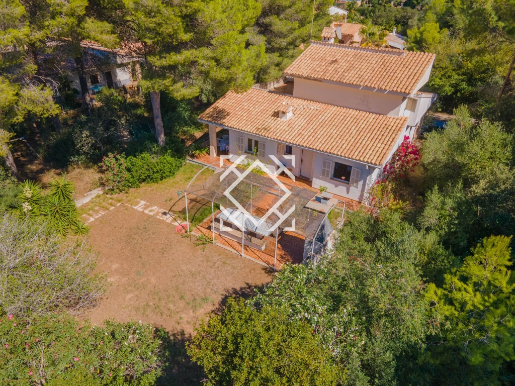 Villa with Tourist License for Sale in Peaceful Bonaire Alcudia, Mallorca